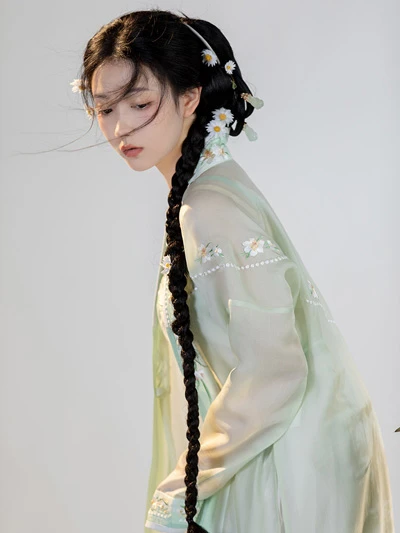 10 Gorgeous Green Hanfu Set for Summer-17