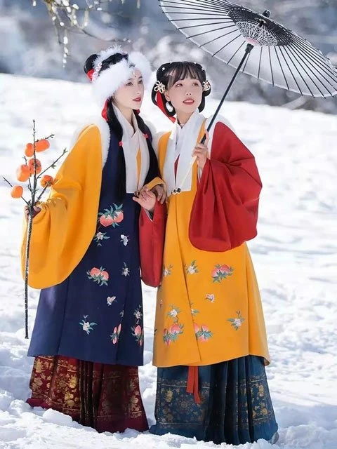 How to Chose Pretty Chinese New Year Traditional Clothing for Festival?-13