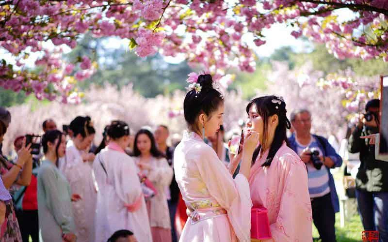 A Hanfu Festival in France-12