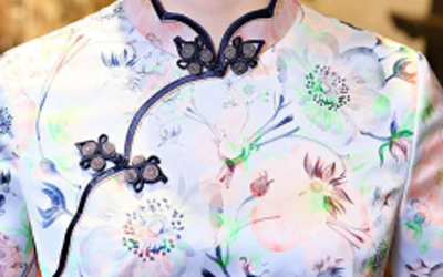 Chinese Cheongsam Lapel Forms: Characteristics and Occasions to Wear Them-9