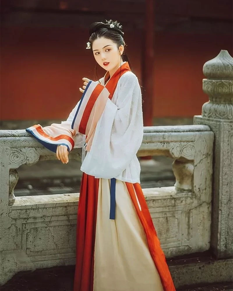 3 Tips of Wei Jin Hanfu, New Style of Street Fashion-5