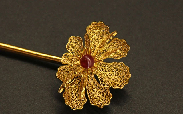 10 Types of Traditional Chinese Hairpins to Match Hanfu-21