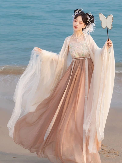 4 Types of Hanfu Skirt Hem Length-10