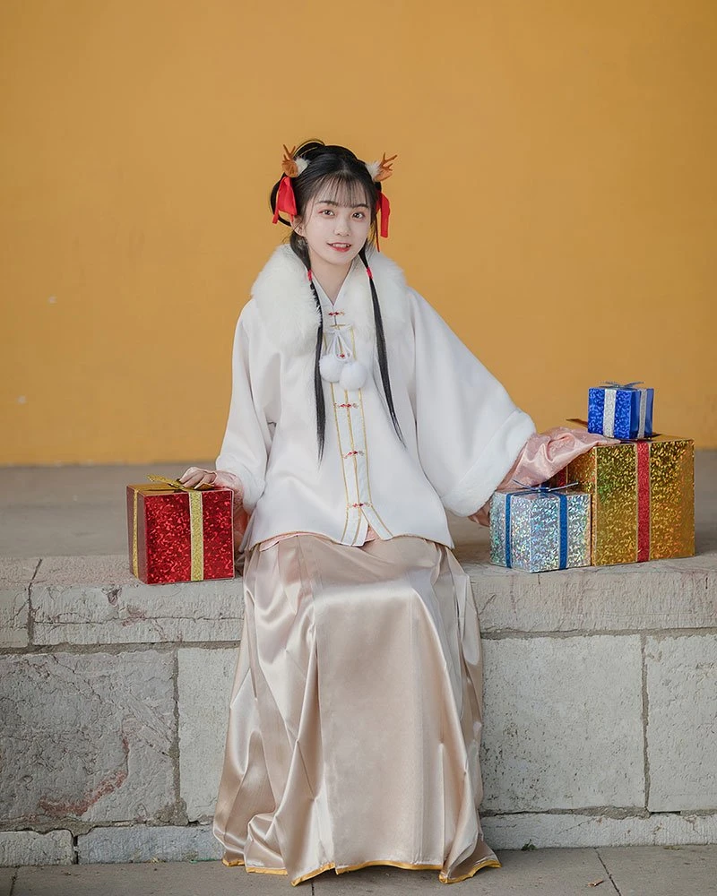 Christmas Element Hanfu - The Best Gift for Winter-20