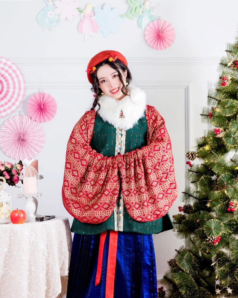 Christmas Element Hanfu - The Best Gift for Winter-4