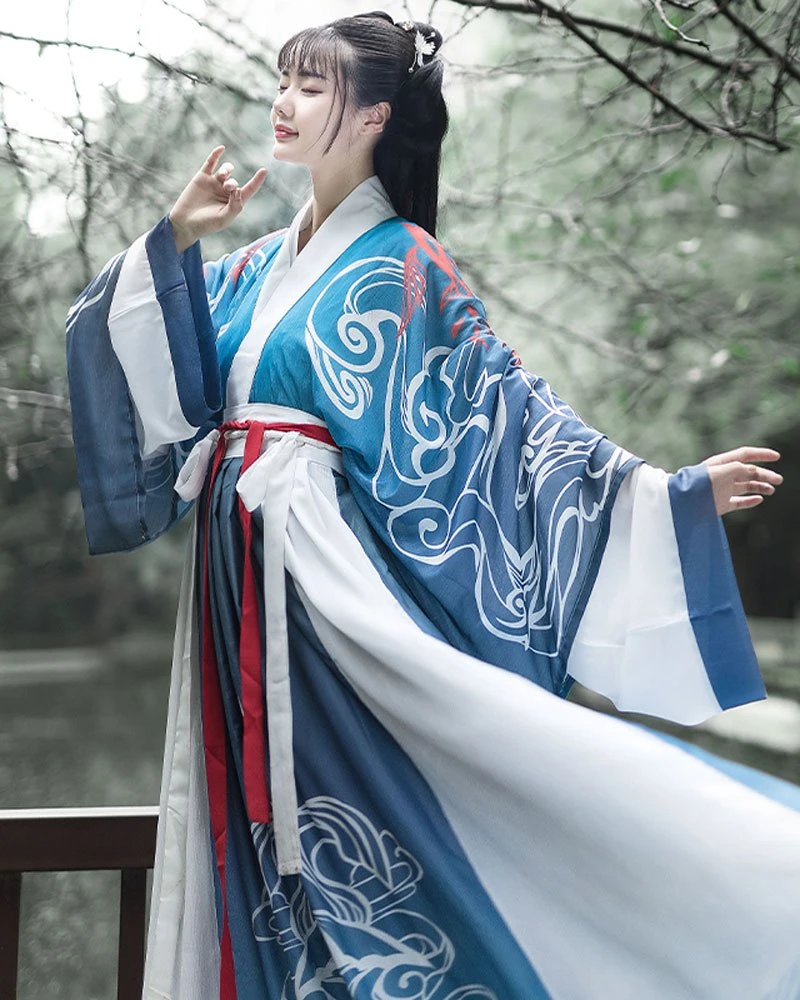 The Application of Annual Popular Color in Hanfu -- Classic Blue-13