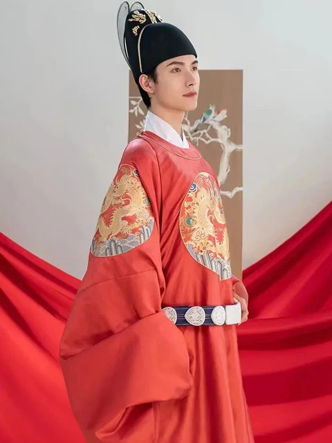 Traditional Hanfu Equally Suitable for Seniors-5