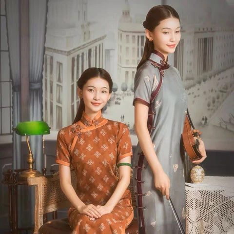 The Origin of Cheongsam and Chinese Women Is the Memory of Stunning Times-15