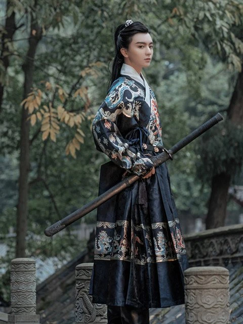 How to Choose the Best Chinese Traditional Dress for Man?-7