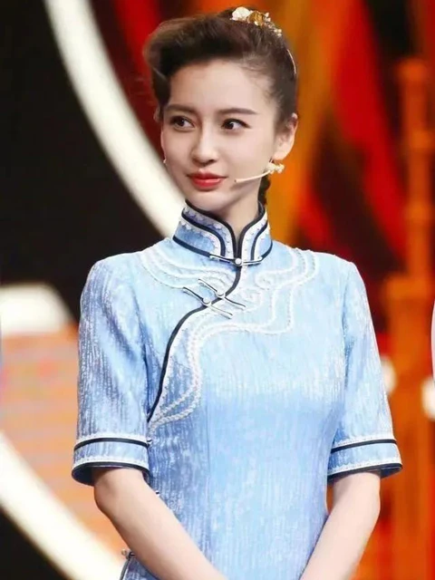 Unveiling the Beauty and History of the Iconic Qipao Dress-18