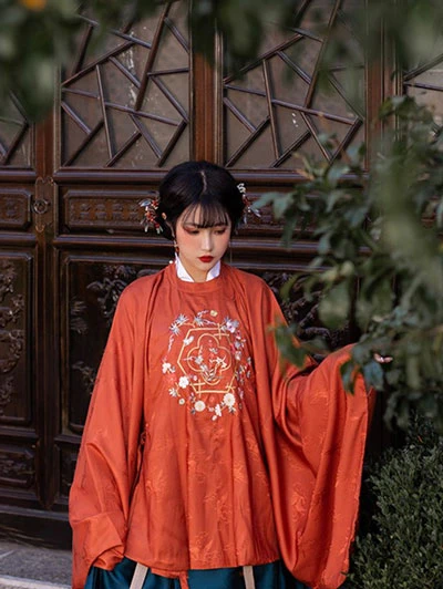 5 Fabulous Hanfu for Chinese New Year With Good Luck!-11