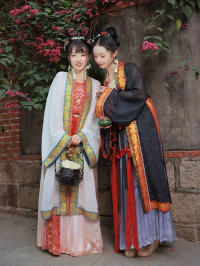 5 Kind of Beauty Traditional Chinese Clothing for Female-26