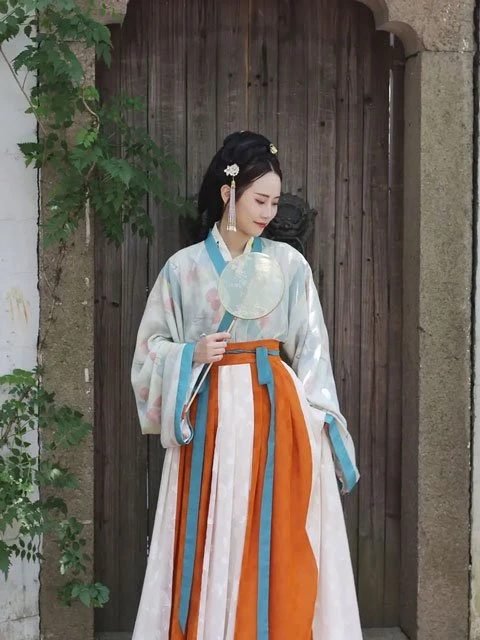 How to Choose Your First Hanfu Dress-10