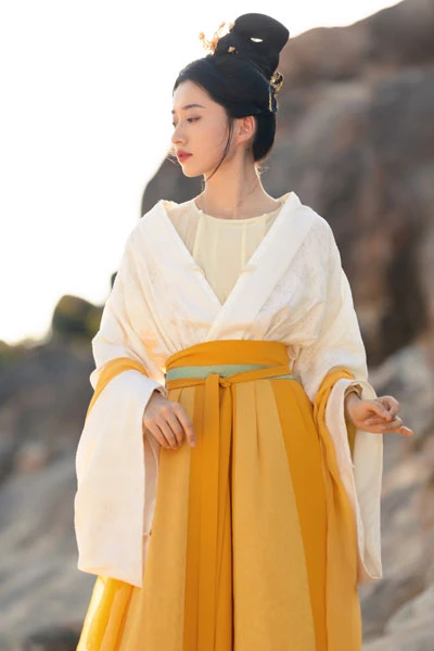 3 Best Color for Your Hanfu Summer Dress-6