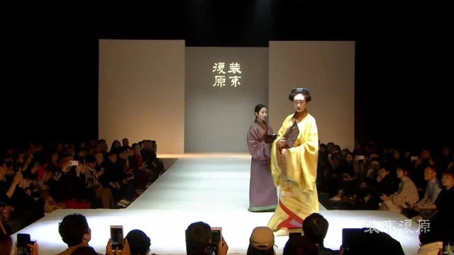 Hanfu Restoration Costume Show in Latest Documentary-5