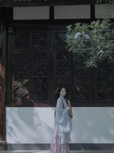 [Interview] What Is It Like to Become a Hanfu Photographer?-24