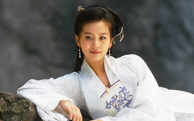 Top 5 Most Popular Chinese Costume Drama Actresses-12