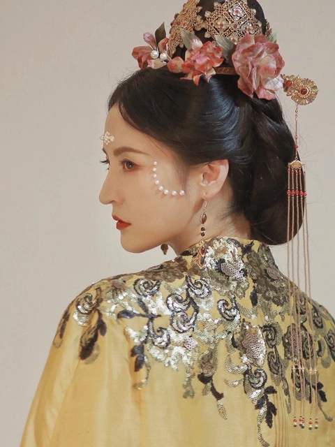 The Rising Popularity of Pearl Makeup in Historical Drama The Double-2