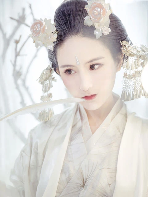 Dang Xiao Shi｜Tell the World How Beautiful Hanfu Are With the Camera-11