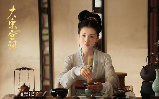 Typical Chinese Clothing in Palace of Devotion: Song Hanfu-9