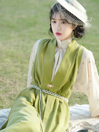 How to Choose Green Hanfu Clothing for Your Spring-16