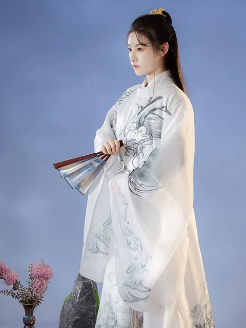 4 Sets of Martial Arts Style Hanfu for Girls-11