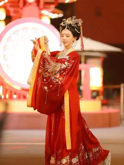 How to Choose the Right Style of Chinese Hanfu for You?-3