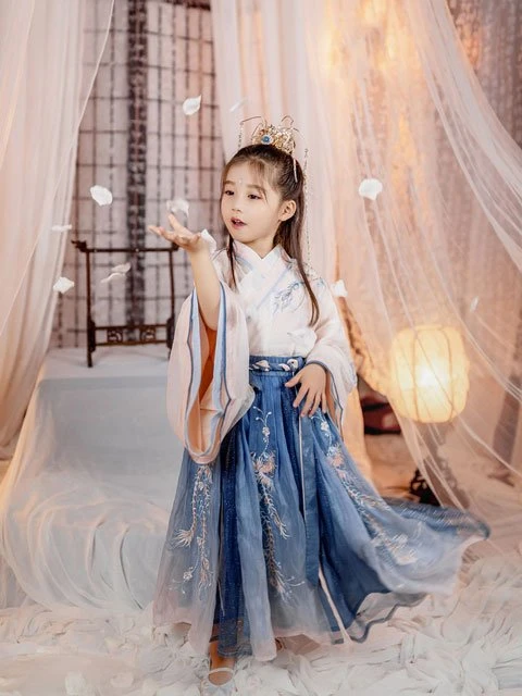 How to Choose One Genuine Chinese Costumes for Children?-31