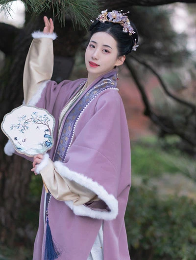 10 Must-have Hanfu Warm Long Beizi for Winter-14