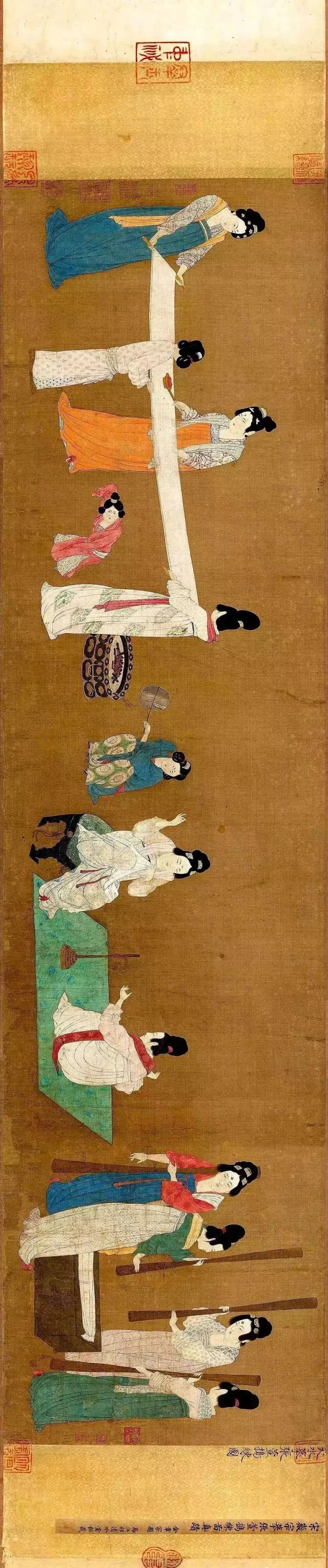 Painting Appreciation: Court Ladies Preparing Newly Woven Silk-14