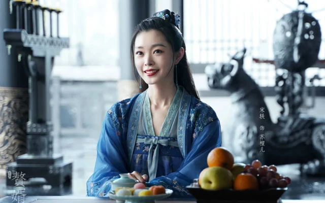 Song Yi Surprised Everyone Again! With Her Stunning Ancient Costume Look-20