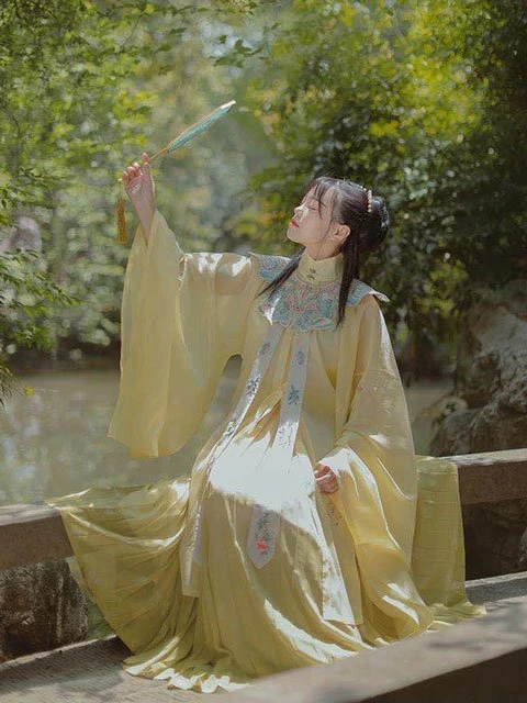 How to Wear Yunjian & Ancient Chinese Clothing Beautiful in Summer?-6