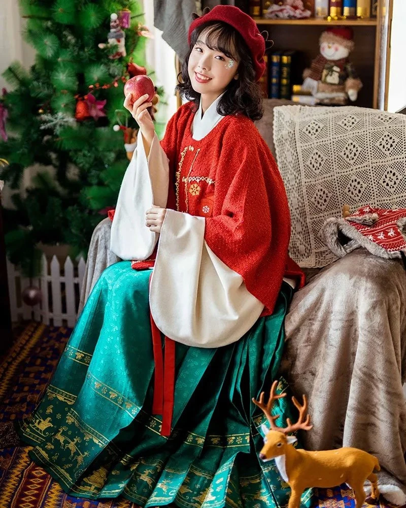 Christmas Element Hanfu - The Best Gift for Winter-3