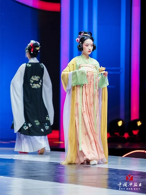 Live photos of Chinese National Costume Day on December 5-51