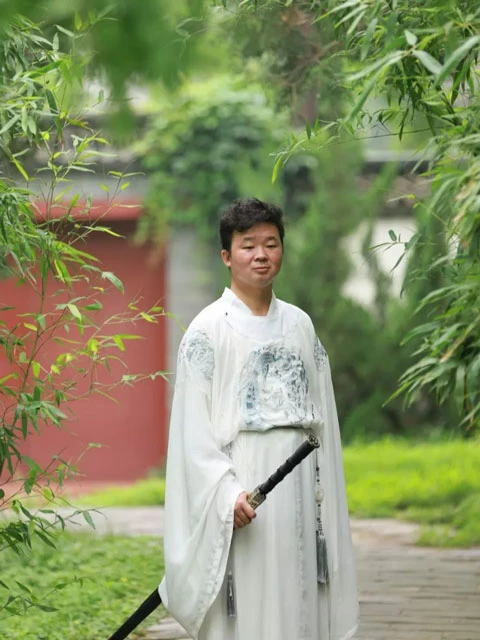 All You Want to Know About Hanfu & Tongpao Is Here-4