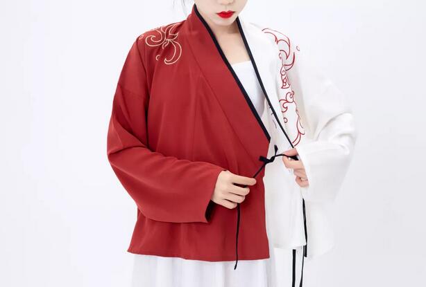 Dressing Course – How To Wear A Cross Collar Hanfu Dress Quickly-1