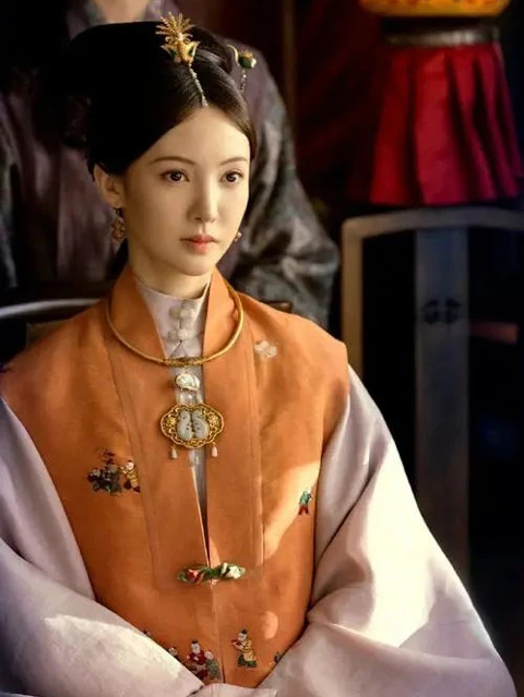 5 Historical Fashion Items from Ancient Chinese Costume-16