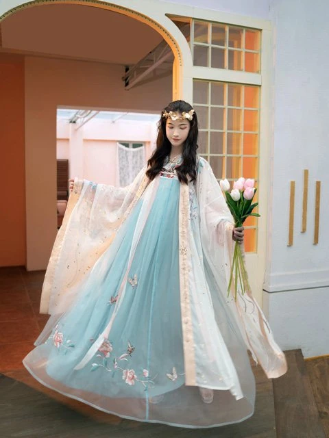 How Beautiful is Blue Hanfu in Traditional Chinese Hanfu?-27