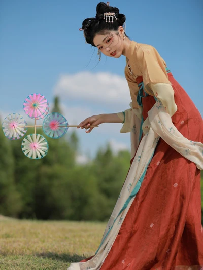 Vintage Hanfu Collection: 10 Beautiful Retro Dresses With Rich Ancient Flavor-24