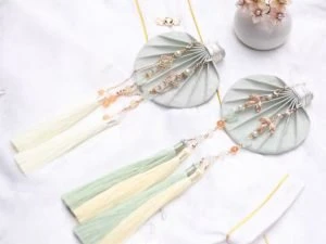 10 Beautiful Accessories to Decorate Your Chinese Costume-20