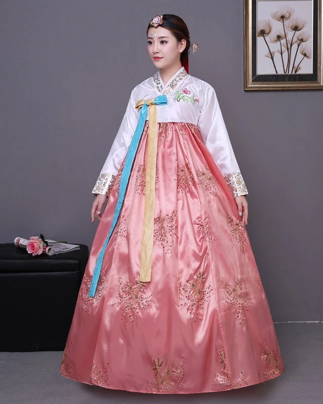 The 5 Most Popular Styles of Oriental Dress & Clothing - Asian Robe-8