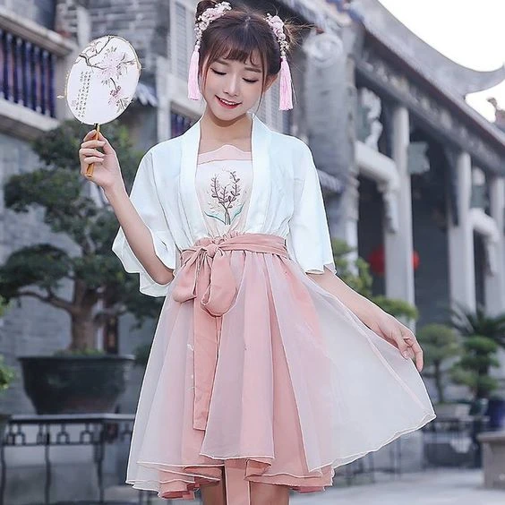 7 Ways to Tie Hanfu Skirts-29