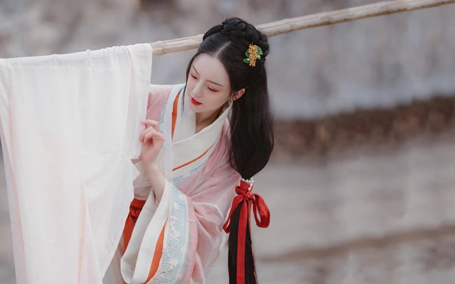 New Gestures of Hanfu Dissemination-6