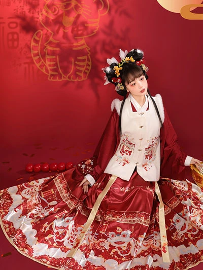 5 Fabulous Hanfu for Chinese New Year With Good Luck!-17