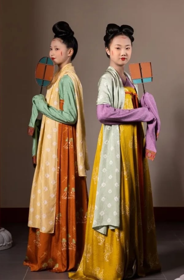 Early Tang Dynasty Women’s Clothing Introduction