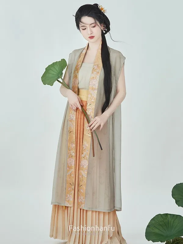 Discover Modern Hanfu Dresses: The Perfect Fusion of Tradition and Fashion-3