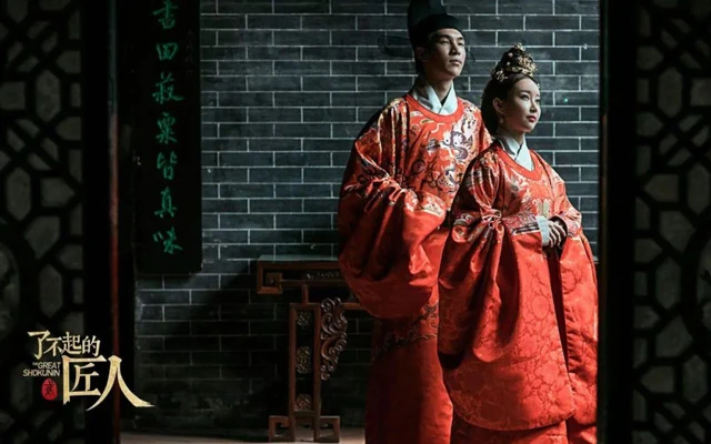 Beyond Tradition: The Hanfu Revival and its Influence on Daily Life-8