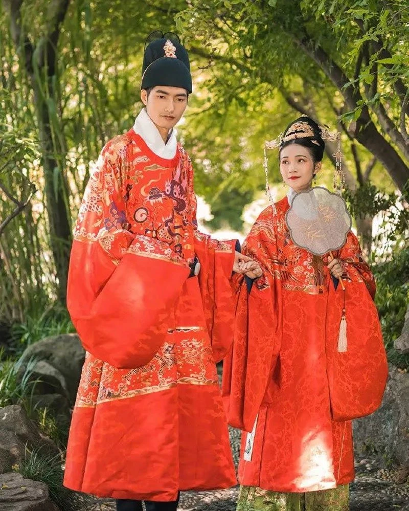 Introduction of Chinese Traditional Hanfu Wedding-1