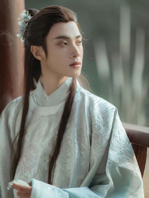 6 Most Popular Styles of Mens Hanfu-13