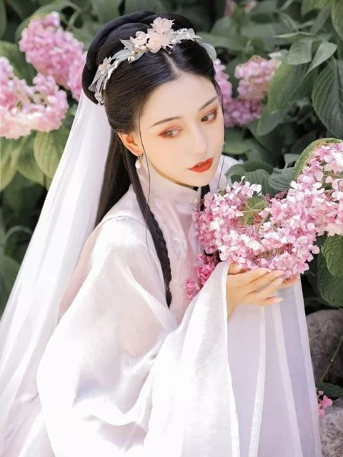 3 Basic Elements of Classical Hanfu Makeup-14